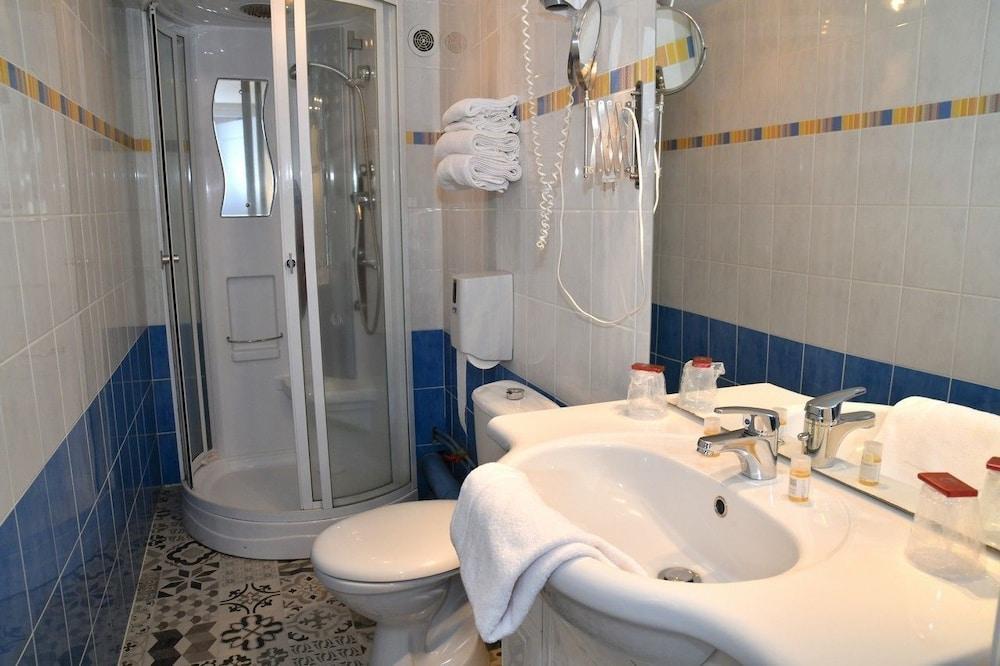 Le Renaissance Hotel Aurillac Ngoại thất bức ảnh