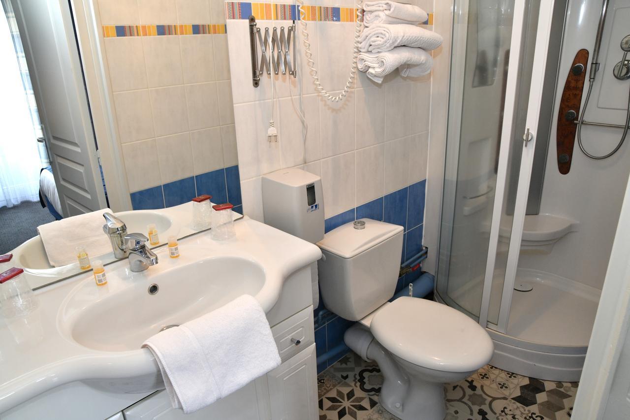 Le Renaissance Hotel Aurillac Ngoại thất bức ảnh