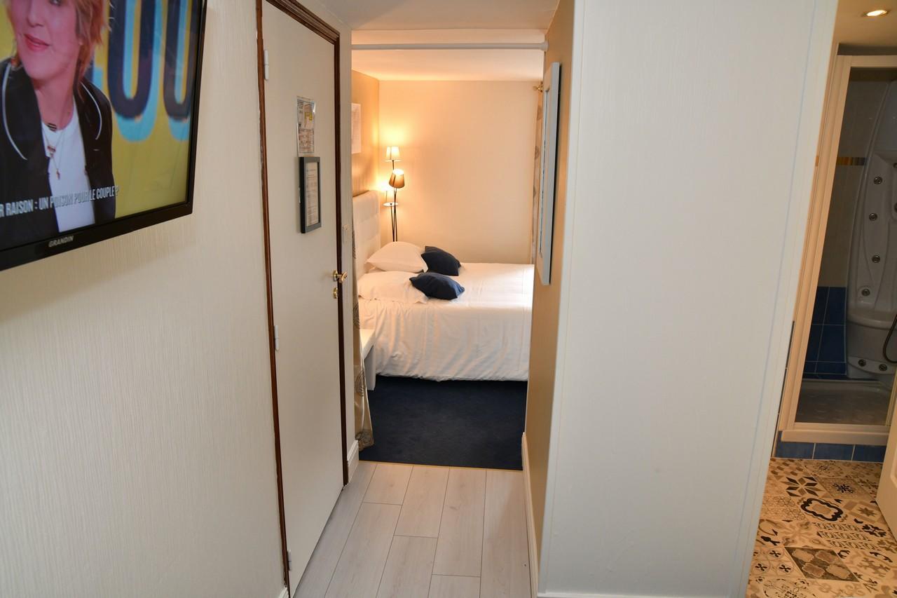 Le Renaissance Hotel Aurillac Ngoại thất bức ảnh