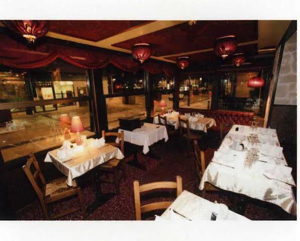 Le Renaissance Hotel Aurillac Ngoại thất bức ảnh